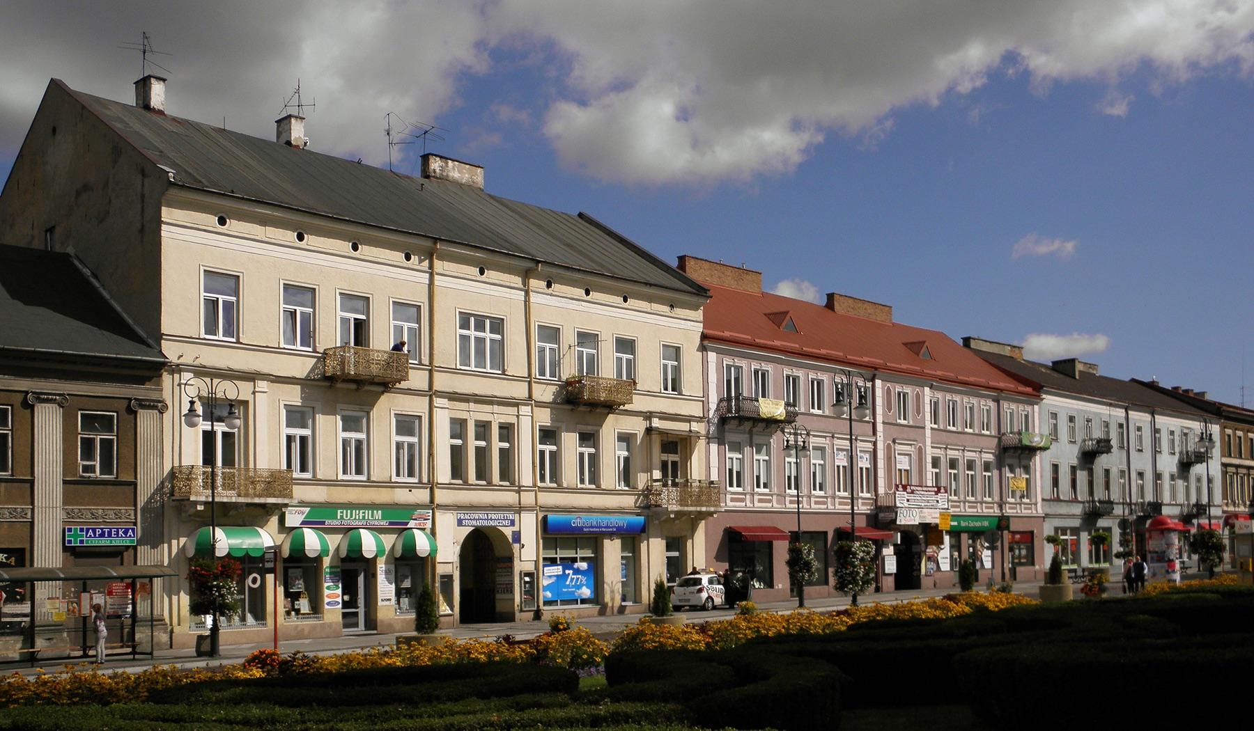 Kamienice przy ulicy Żeromskiego w Radomiu